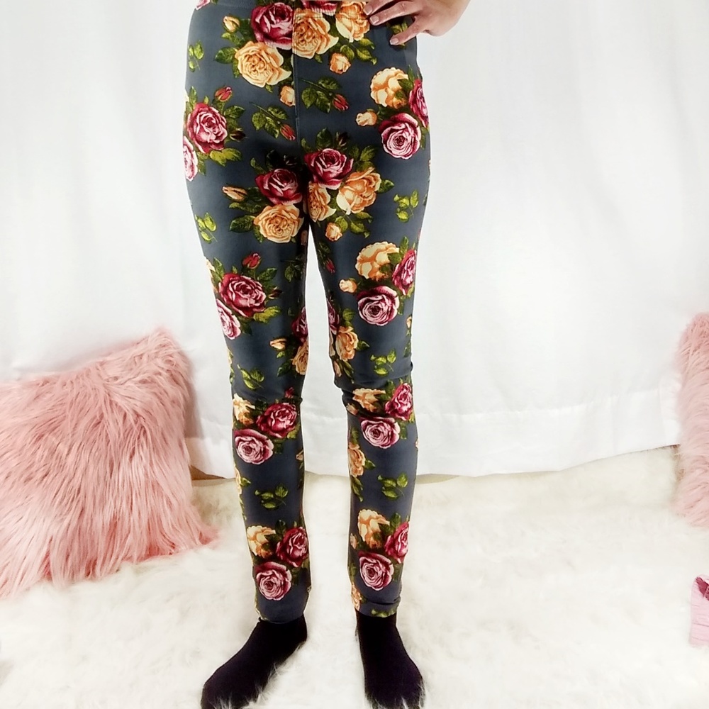 Womens Gray Floral Print Leggings - Picture 5 of 6